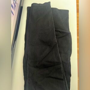 Pink active leggings